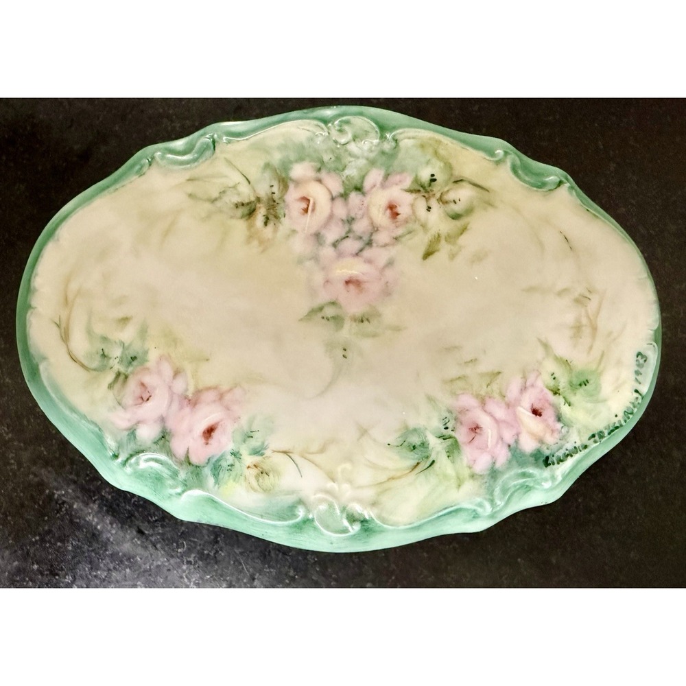 Virginia Tyszkiewicz Hand Painted Porcelain Trinket Box Roses Signed 1983